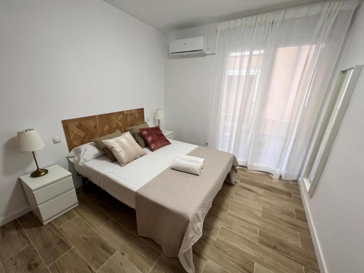 Apartamenticos Libertad I Zaragoza Exteriör bild